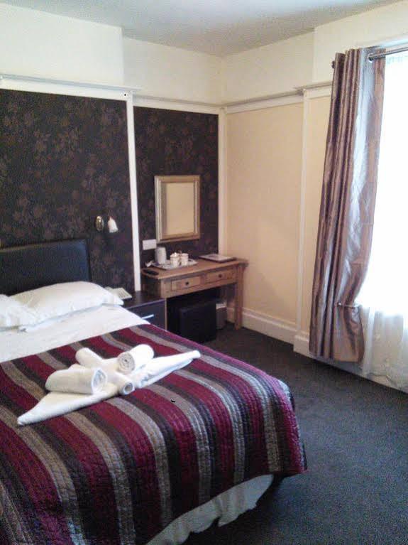 The Market Inn Hotel Касъл Дъглас Екстериор снимка