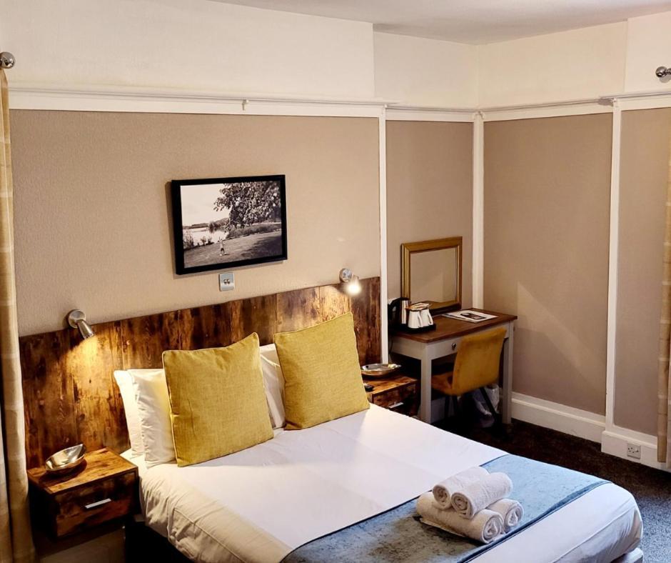 The Market Inn Hotel Касъл Дъглас Екстериор снимка
